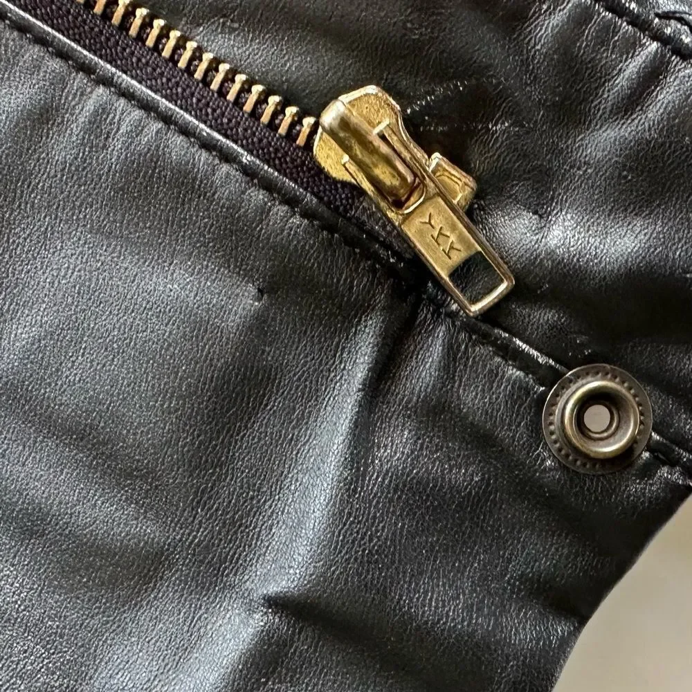 Wilsons Leather vintage cafe